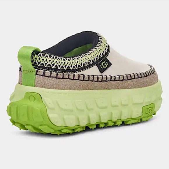 UGG Slip Ons Size 10 Neon - Picture 4 of 6